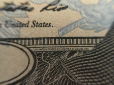 $20 bill microprinting using macro lens