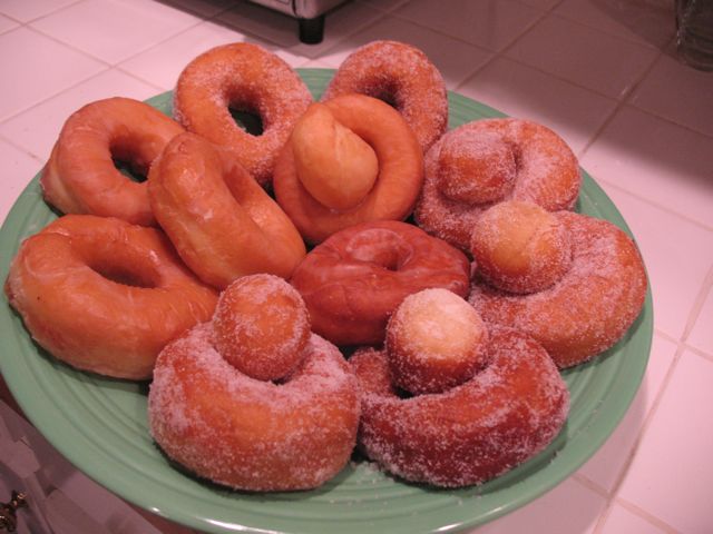 /mcc/files/mt/archive/2009/01/10/doughnuts.jpg