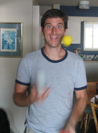 Grant-Juggles.jpg